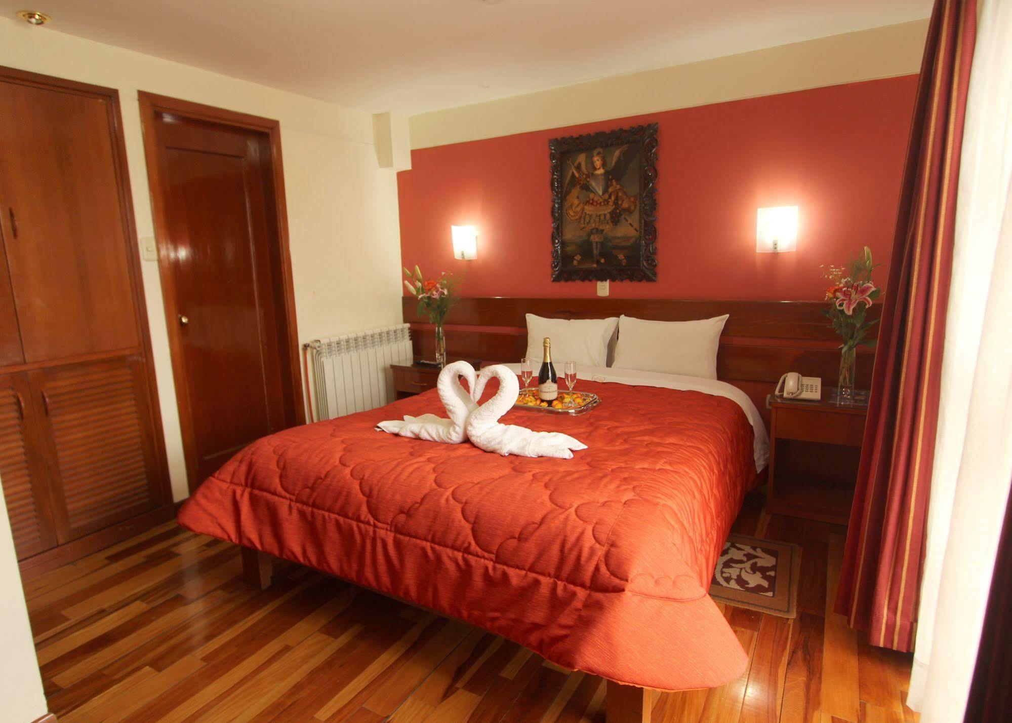 Kenamari Hotel Cuzco Zewnętrze zdjęcie